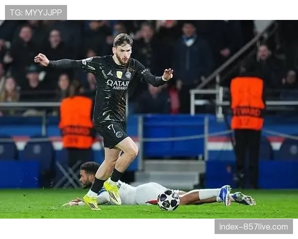 克瓦拉茨赫利亚替补29分钟造三球 巴黎进攻深度效率惊人